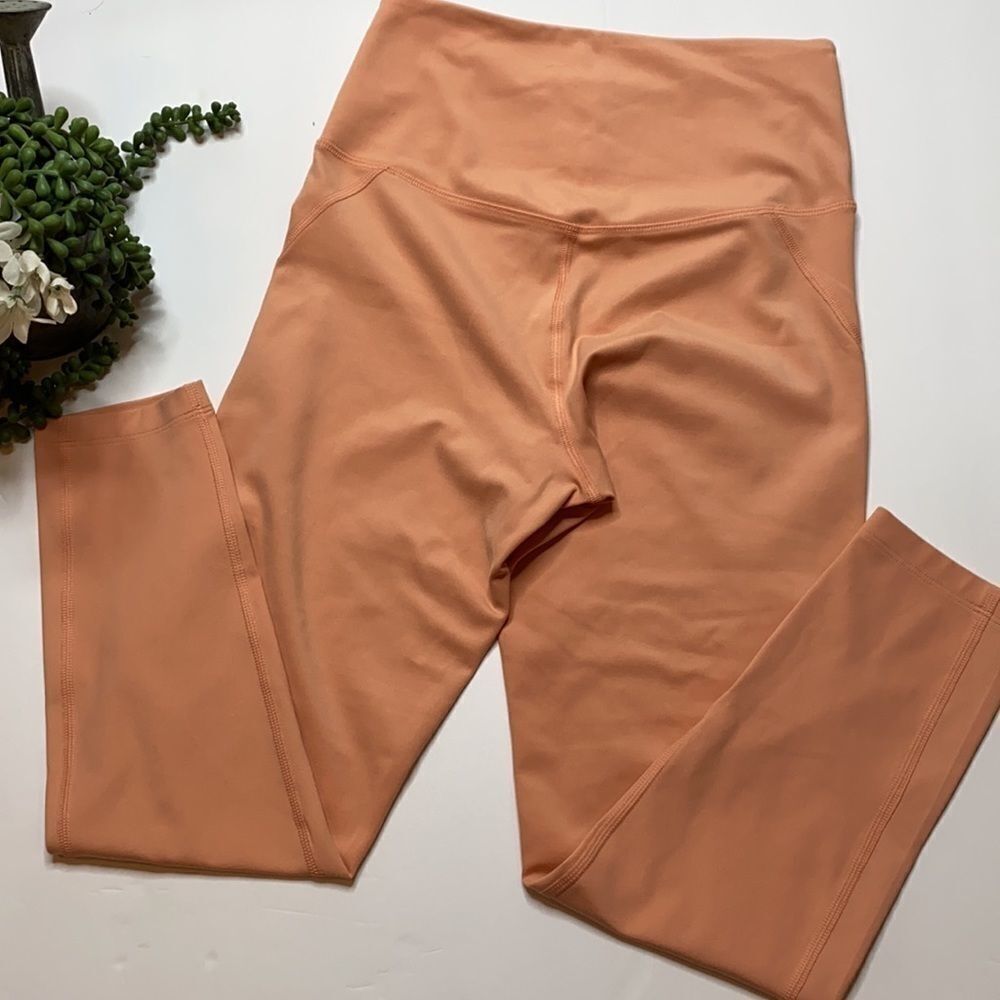 Girlfriend Collective Compression HighRise Legging - Picture 4 of 10